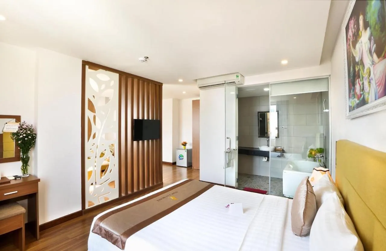 Ngoc Lan Hotel Da Nang Vietnam