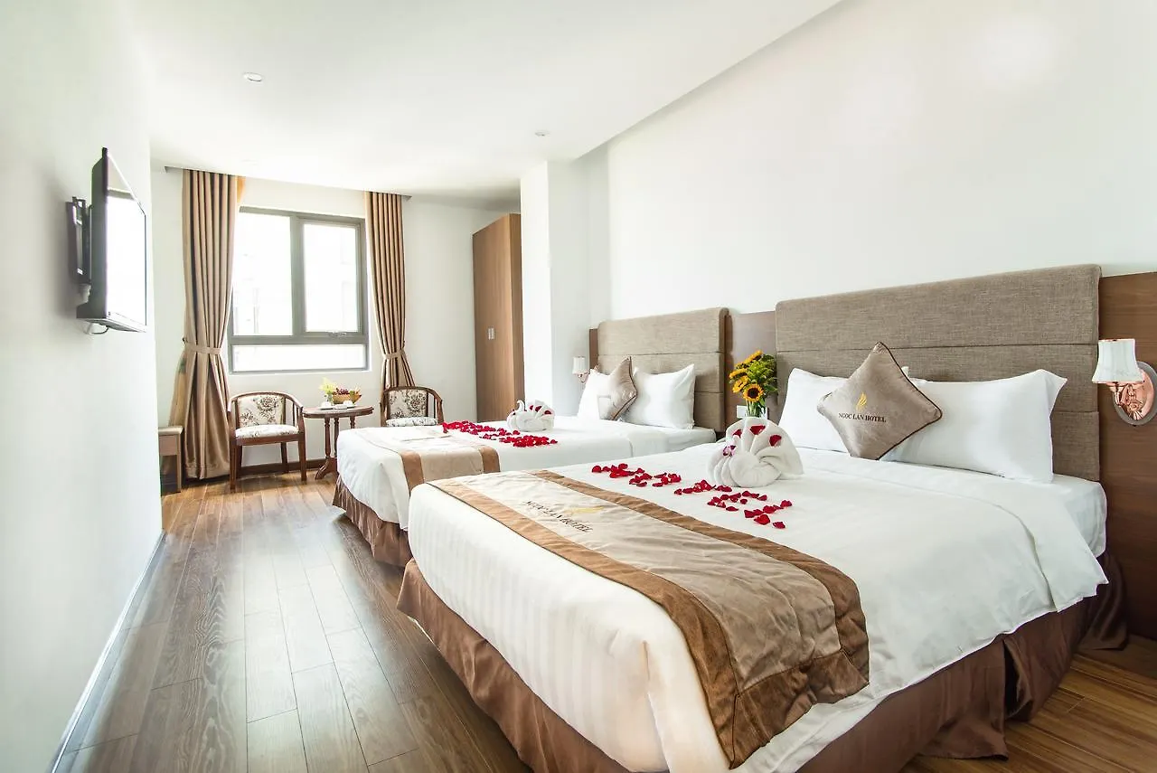 ***  Ngoc Lan Hotel Da Nang Vietnam